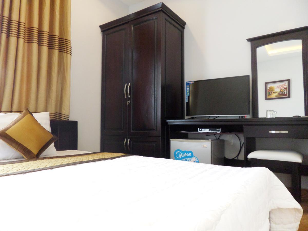 Crown Hotel ดานัง ภายนอก รูปภาพ